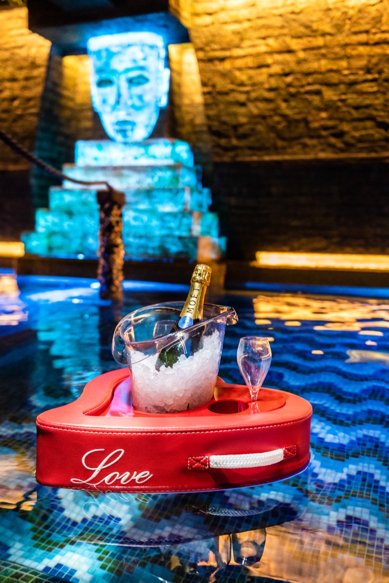 SPA Maya - vertical shower