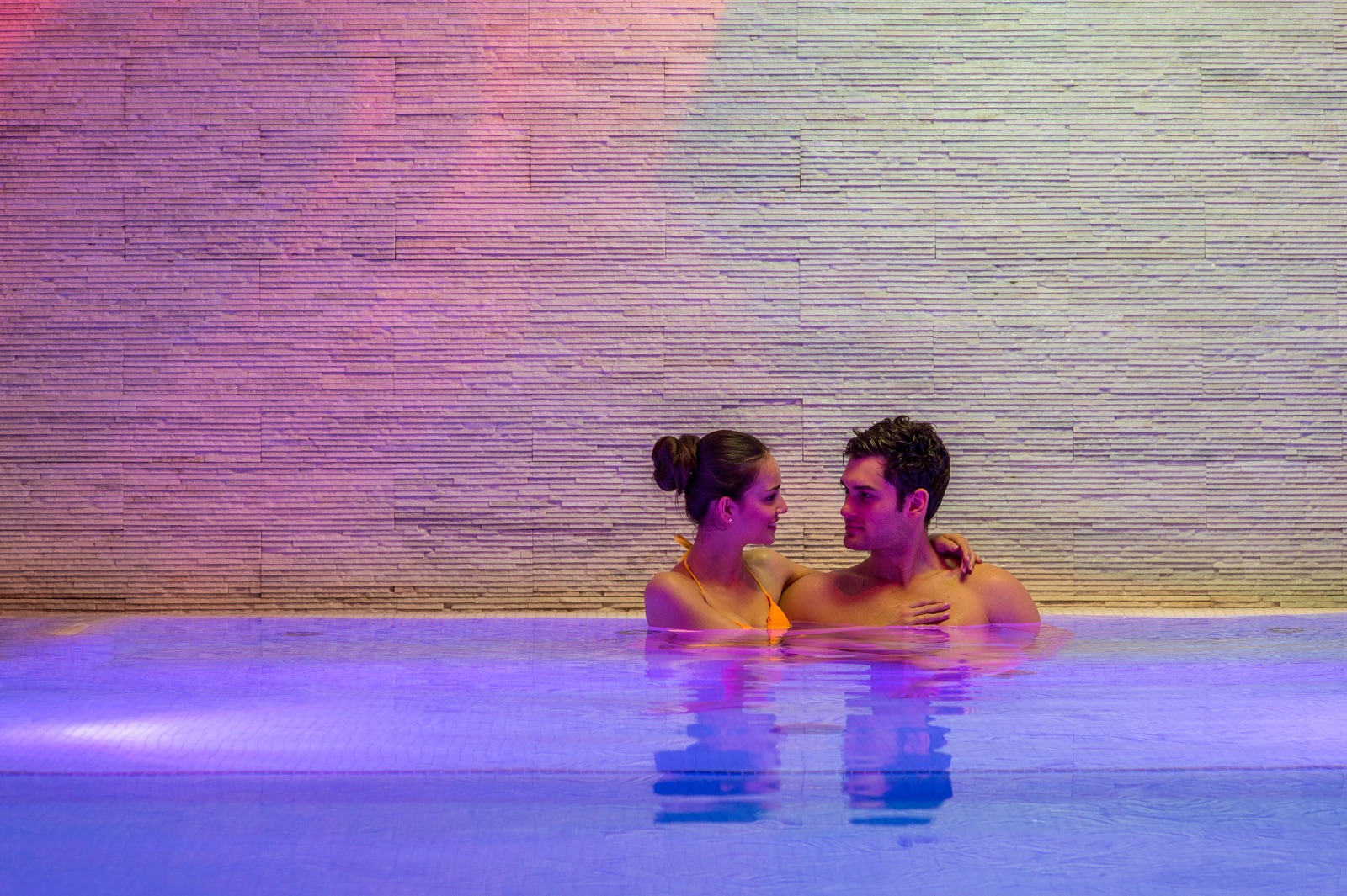 SPA Moon - Vista ampia della piscina